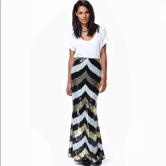 Nasty Gal Women's Party Doll Sequin Maxi Skirt - Picture 2 of 2